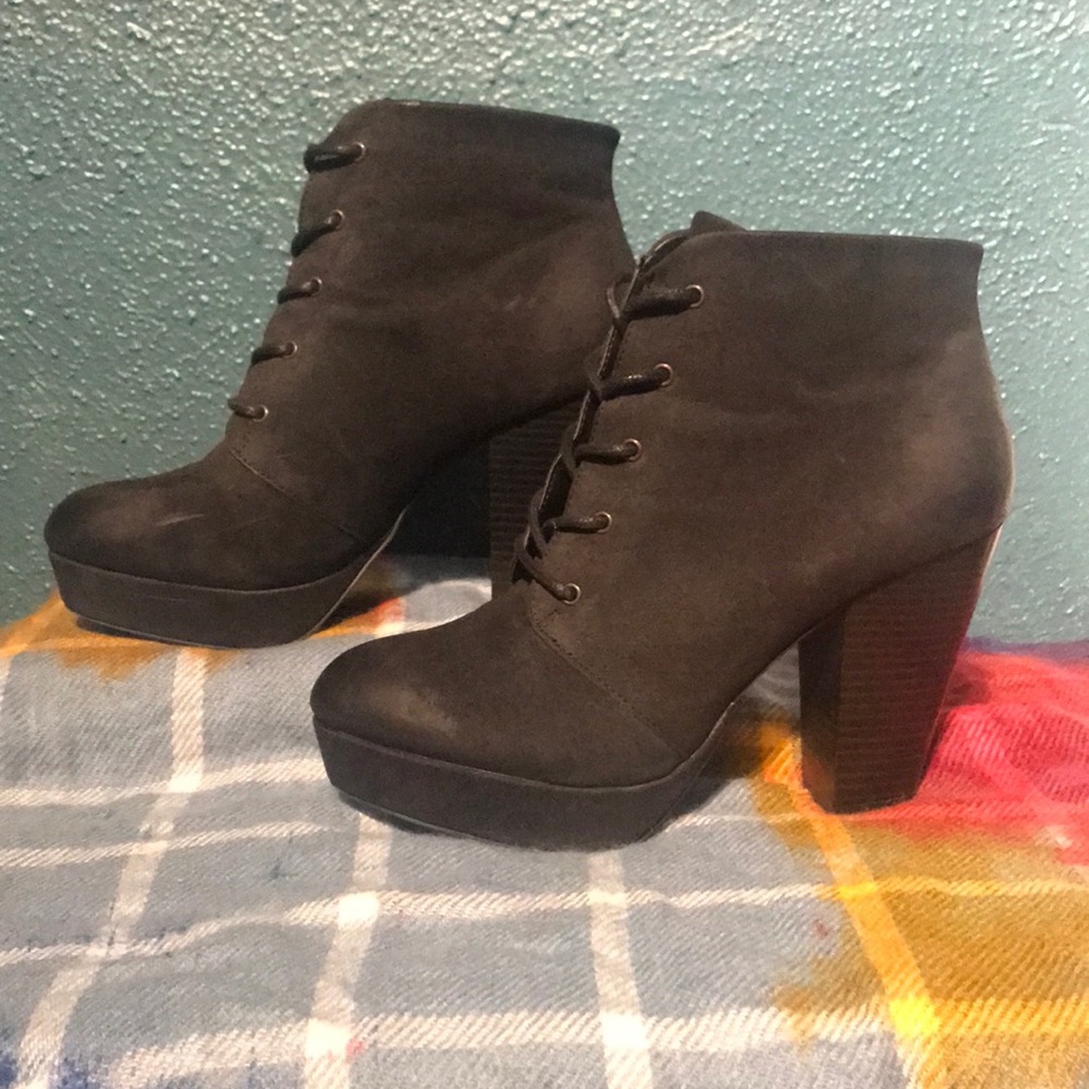 Mossimo Susan Lace Up Booties